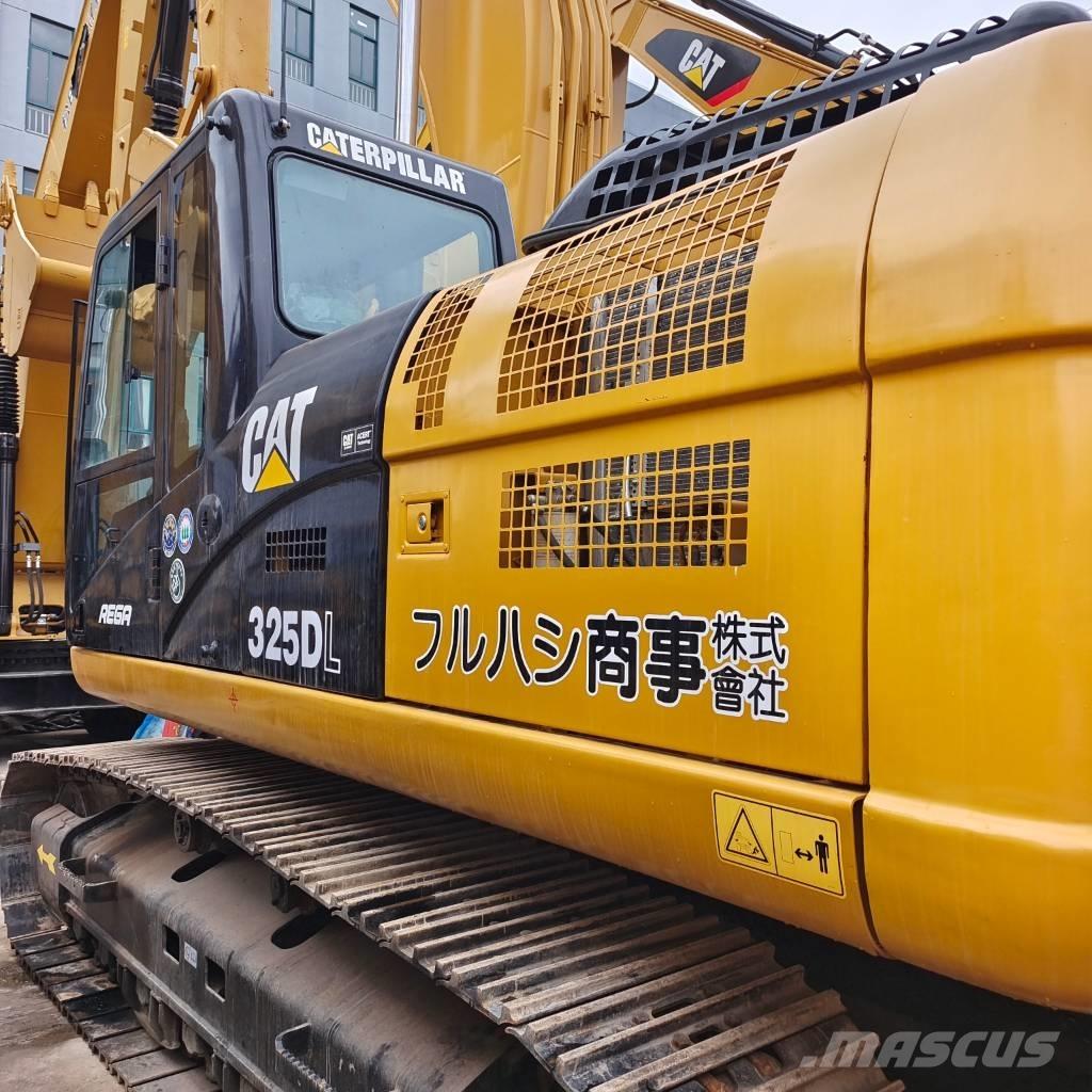 CAT 325 D Pásové rýpadlá