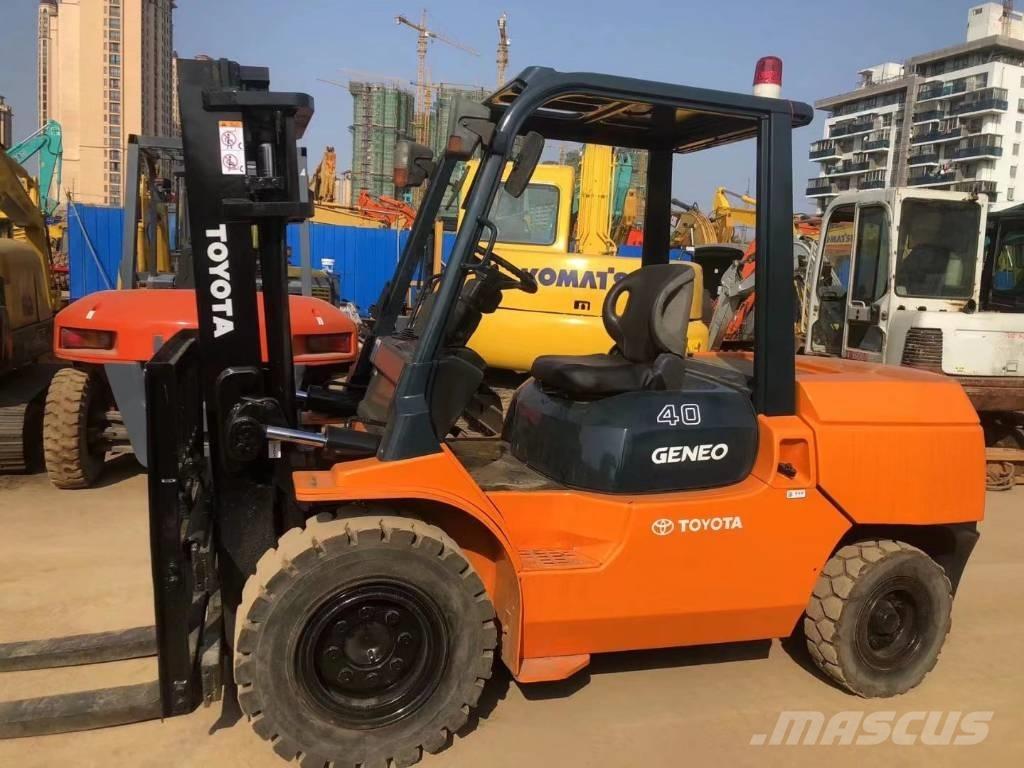 Toyota FD30 Dieselové vozíky