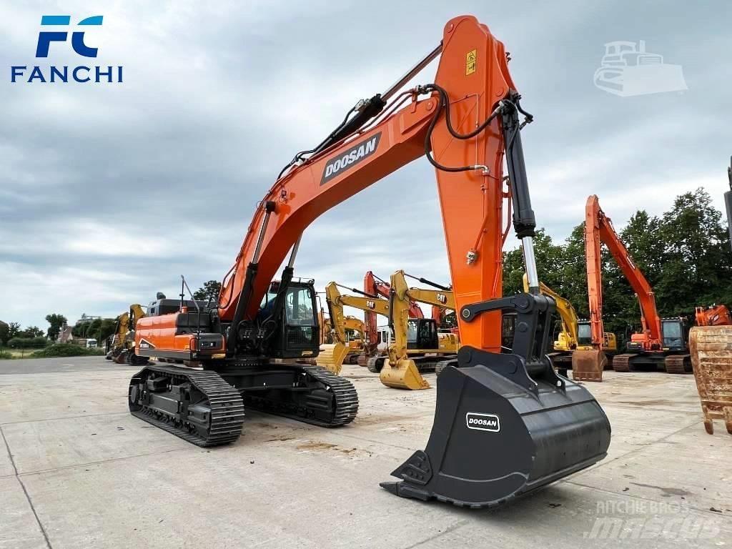Doosan DX 530 LC-3 Pásové rýpadlá