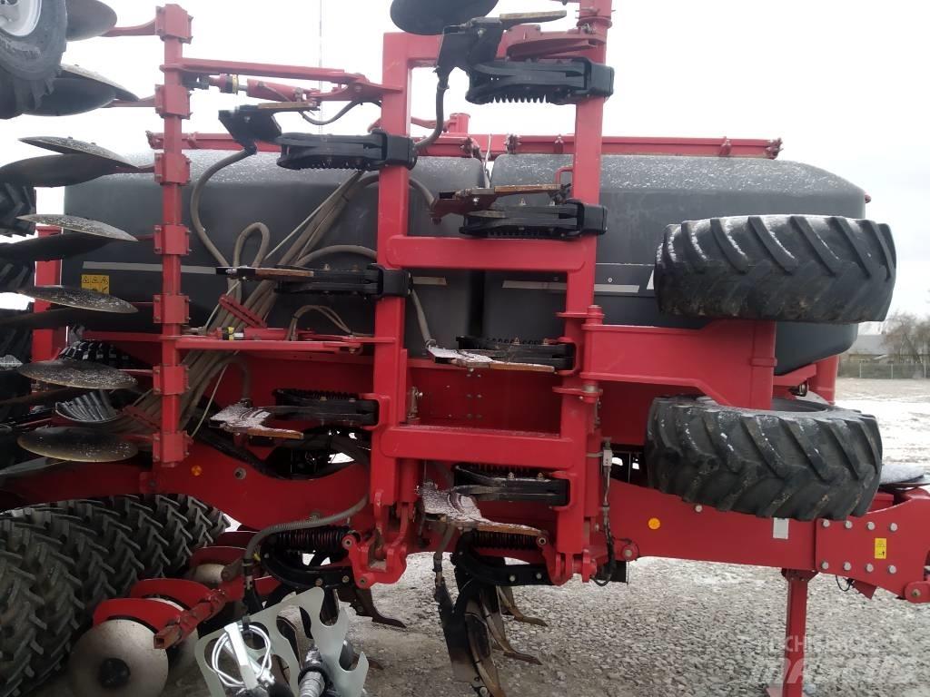 Horsch Focus 6 TD Mechanické sejačky