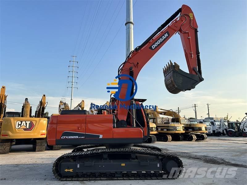 Doosan DX 225 LCA Pásové rýpadlá