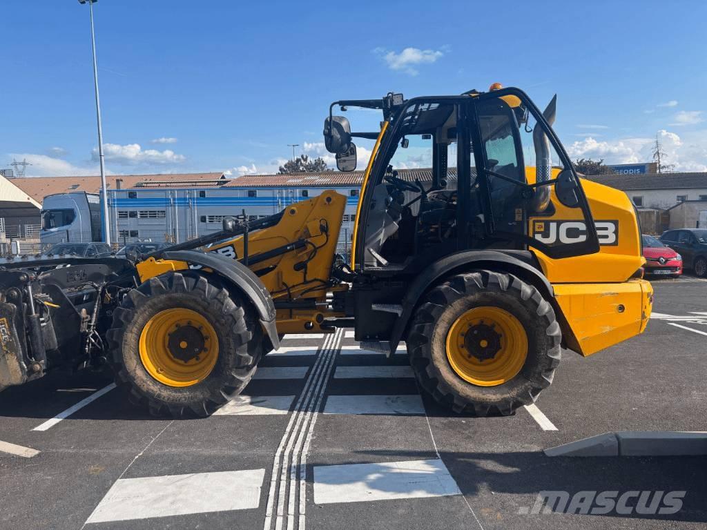 JCB TM 320 S Teleskopické nakladače pre poľnohospodárstvo