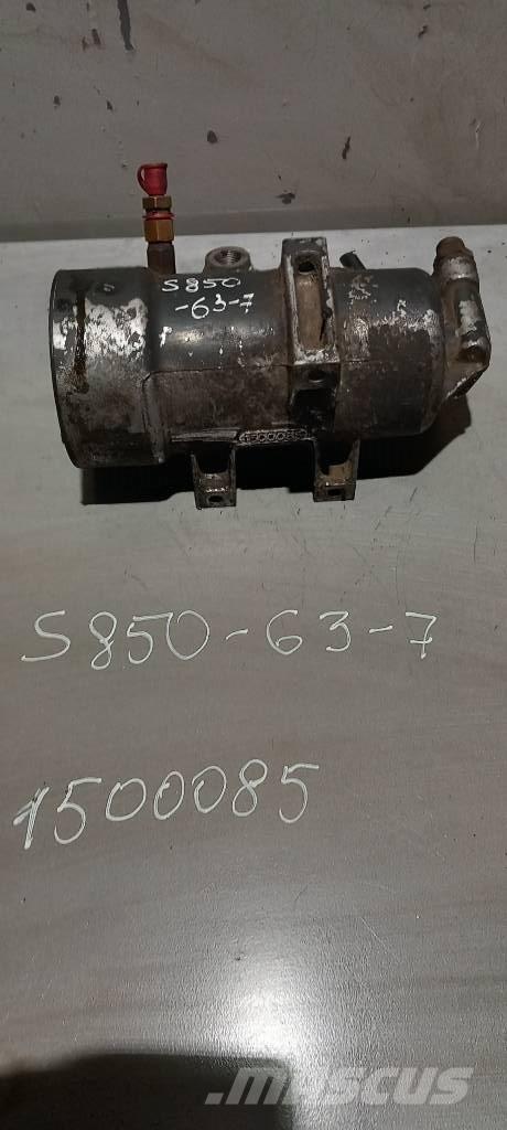 Scania R 440.    1755066 Motory