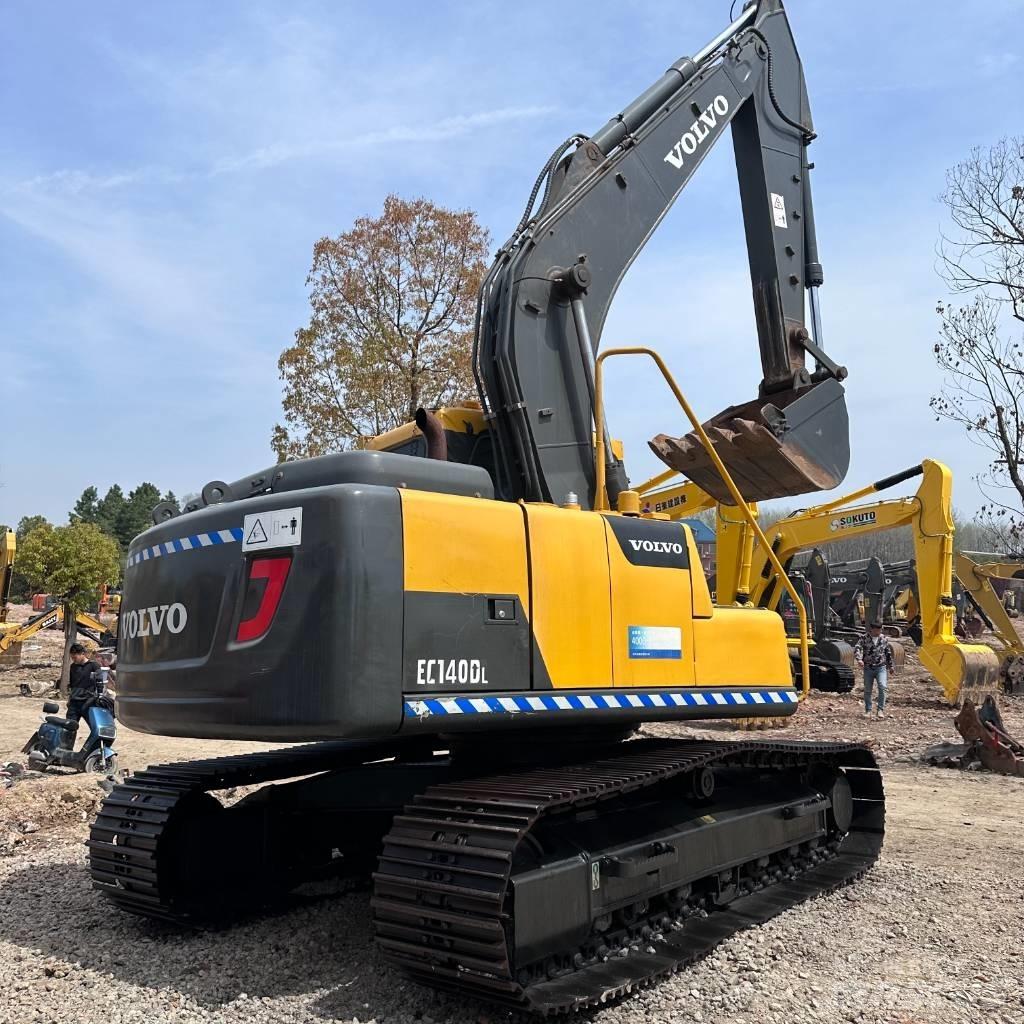 Volvo EC 140 DL Pásové rýpadlá