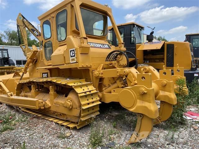 CAT D 7 G Pásové dozéry