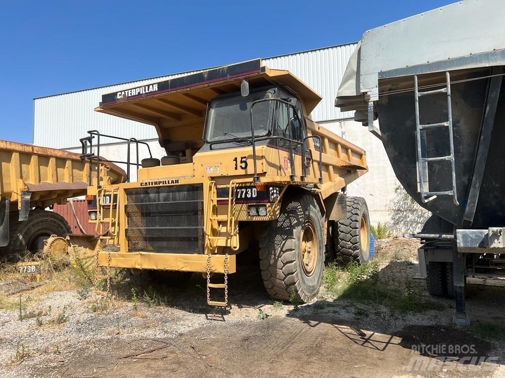 CAT 773 D Pevné dempry