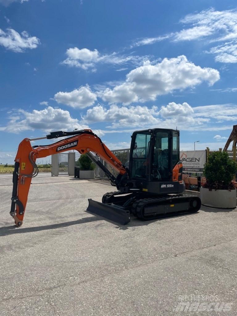Doosan DX55r Mini rýpadlá < 7t