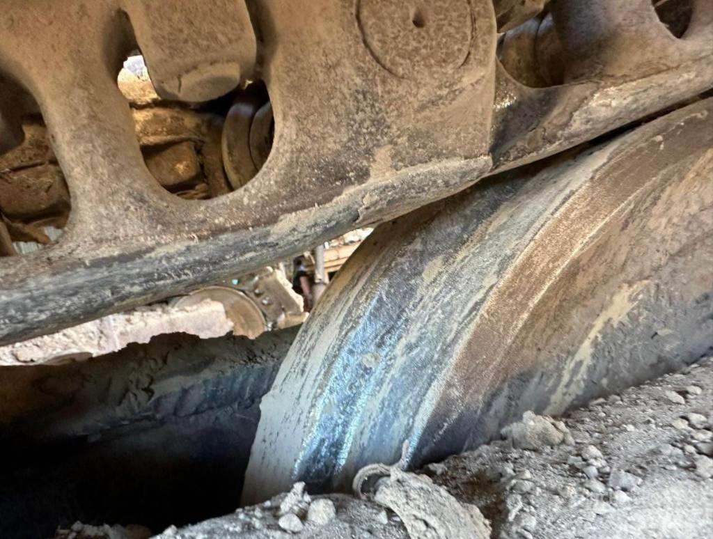 CAT 320 EL Pásové rýpadlá