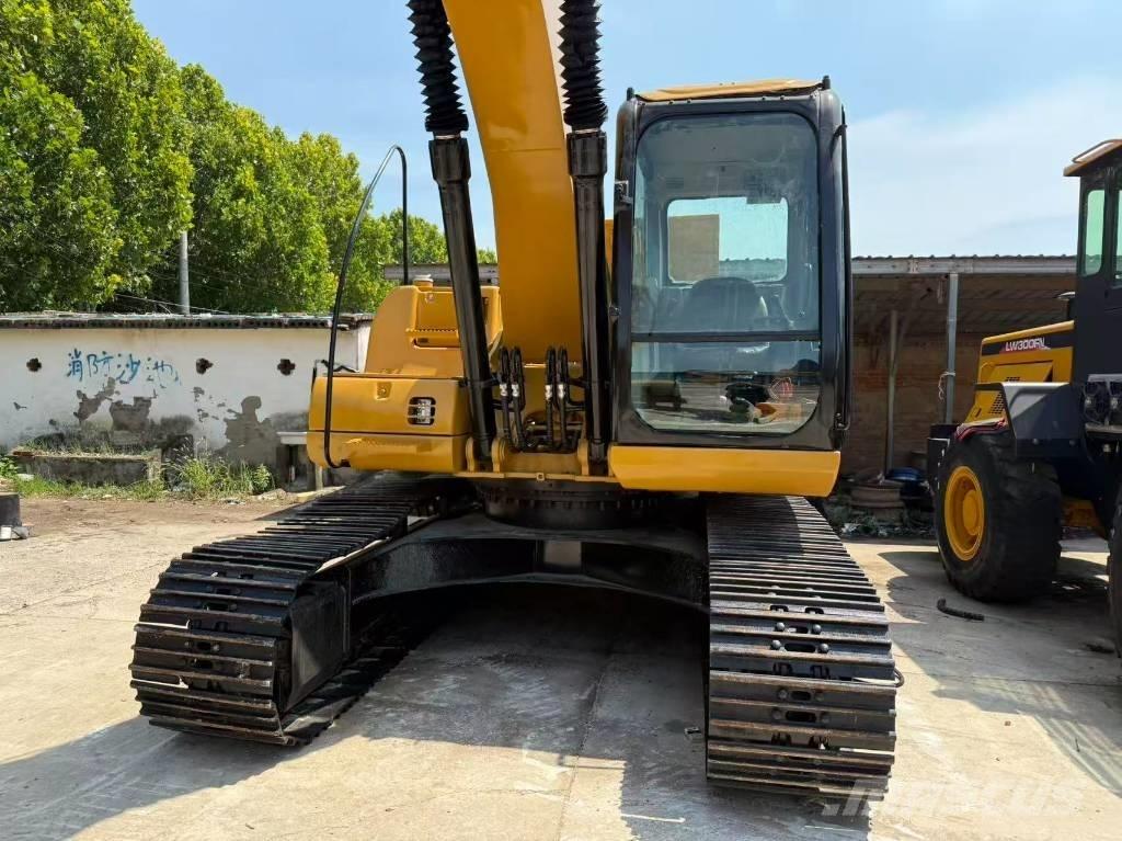 CAT 320 C L Pásové rýpadlá