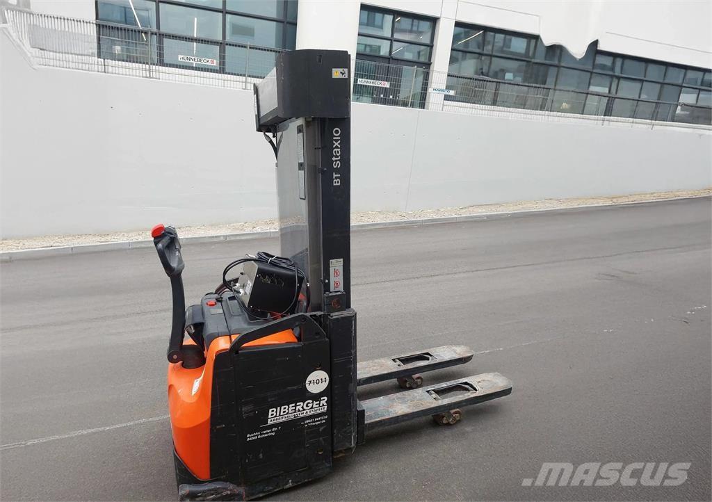 Toyota SWE160L Ďalšie zdvíhacie zariadenia a plošiny