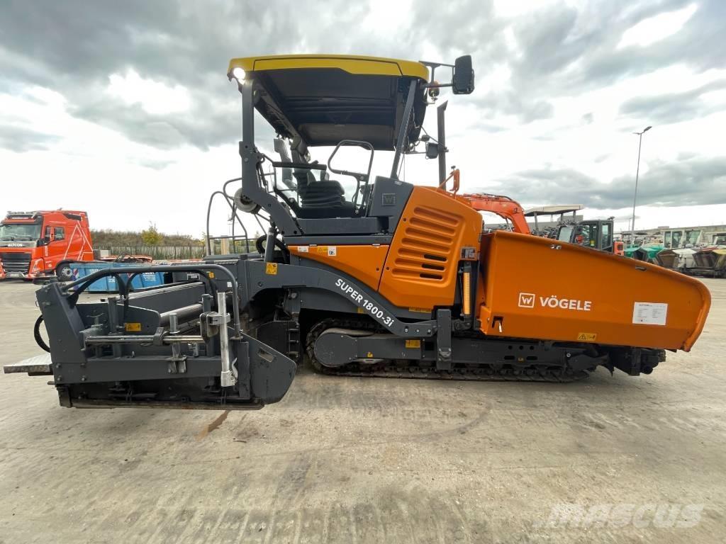 Vögele SUPER 1800-3I Finišéry