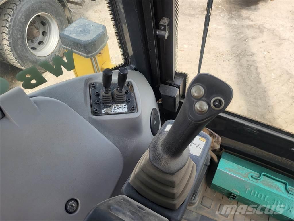 Komatsu WB97S-8 Stavebníctvo - ostatné
