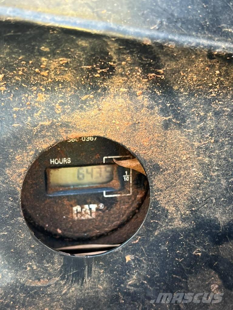 CAT 304 C CR Mini rýpadlá < 7t