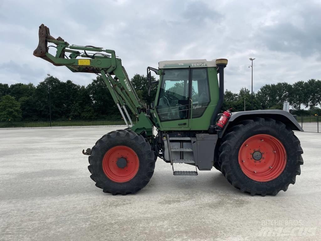 Fendt Xylon 522 Traktory