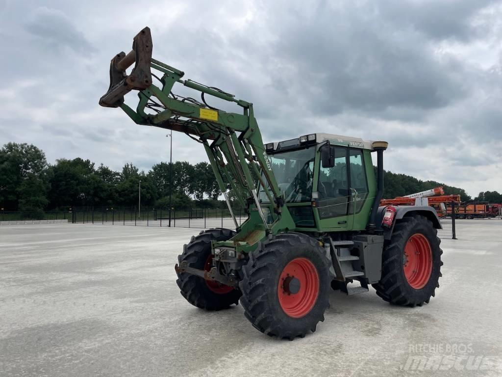 Fendt Xylon 522 Traktory