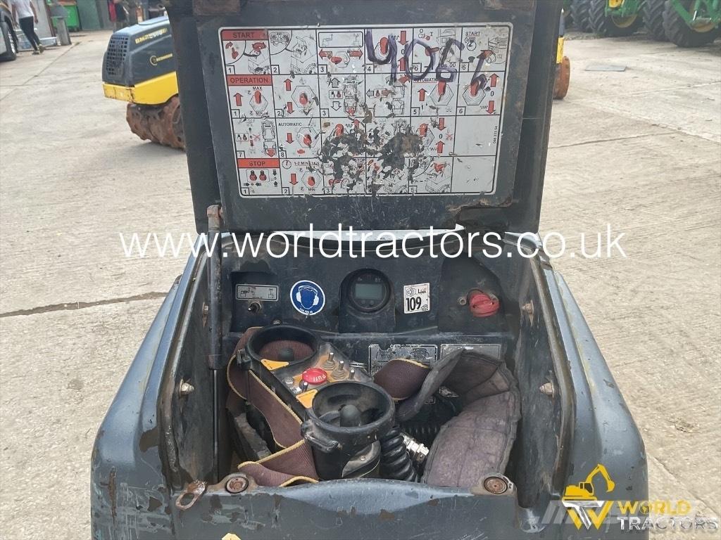 Bomag BMP 8500 Kompaktory