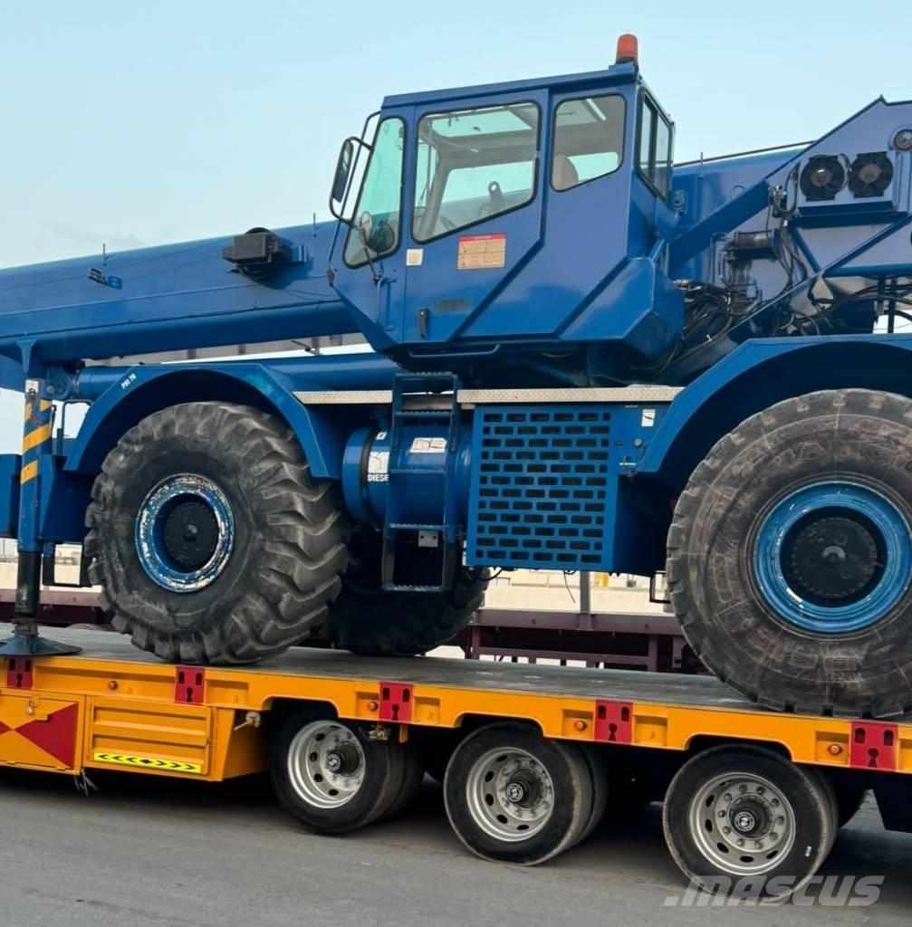 Grove RT 880 E Žeriavy pre ťažký terén