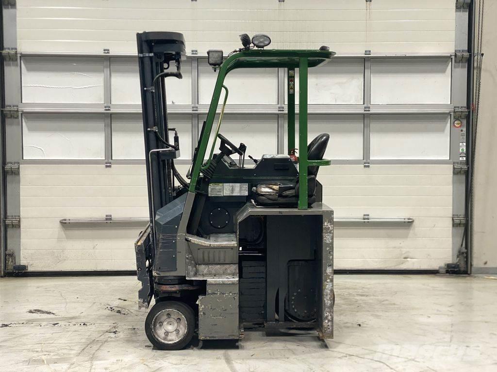 Combilift CBE2500 Bočný vysokozdvižný vozík