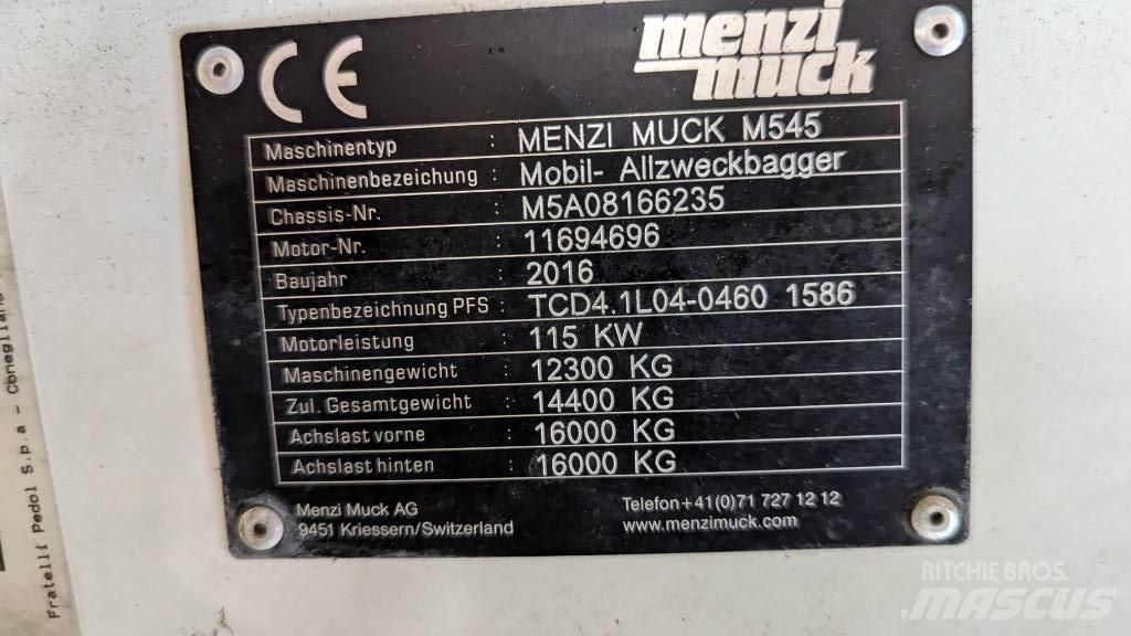Menzi Muck M545 Kolesové rýpadlá