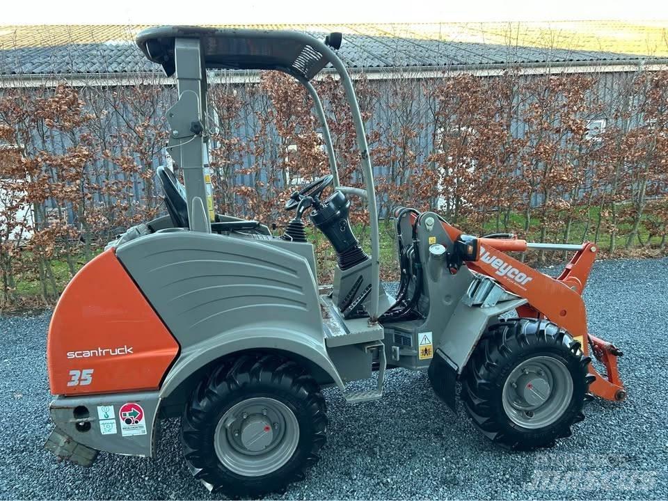 Atlas AR 35 Kolesové nakladače
