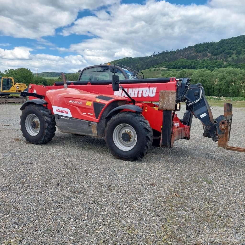 Manitou MT 1440 Teleskopické manipulátory