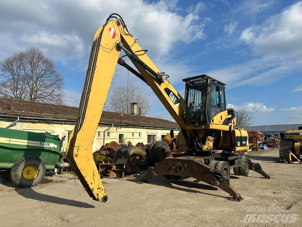 CAT M 318 D MH Stroje pre manipuláciu s odpadom