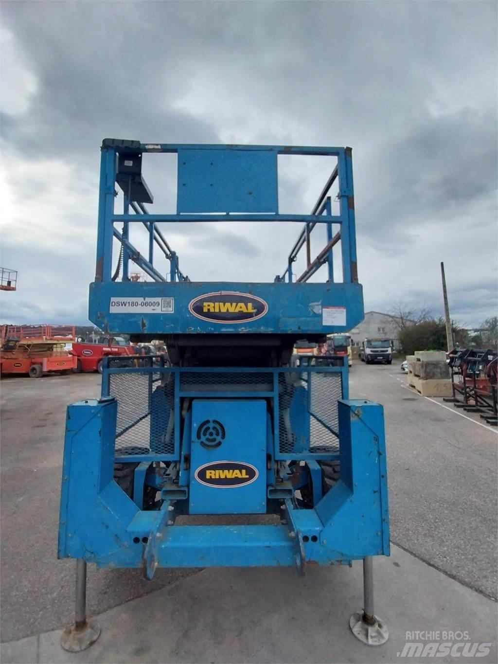 Genie GS5390RT Nožnicové zdvíhacie plošiny
