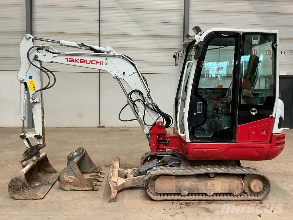Takeuchi TB 230 Mini rýpadlá < 7t