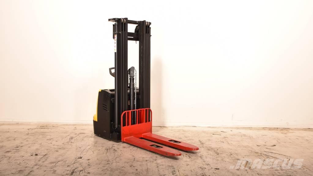 Hyster S1.5UT-24 Ručne vedené vysokozdvižné vozíky