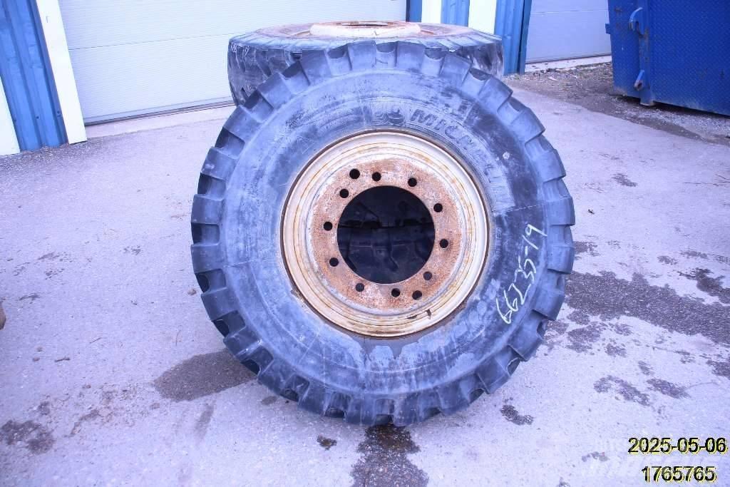 Michelin XMINED2 Pneumatiky, kolesá a ráfiky