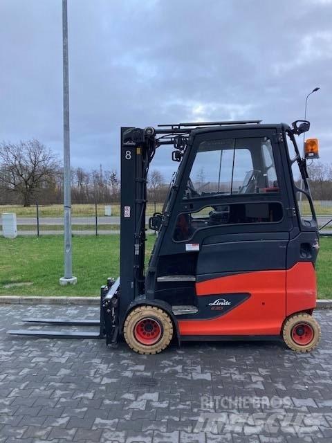 Linde E30/600HL/387 Akumulátorové vozíky