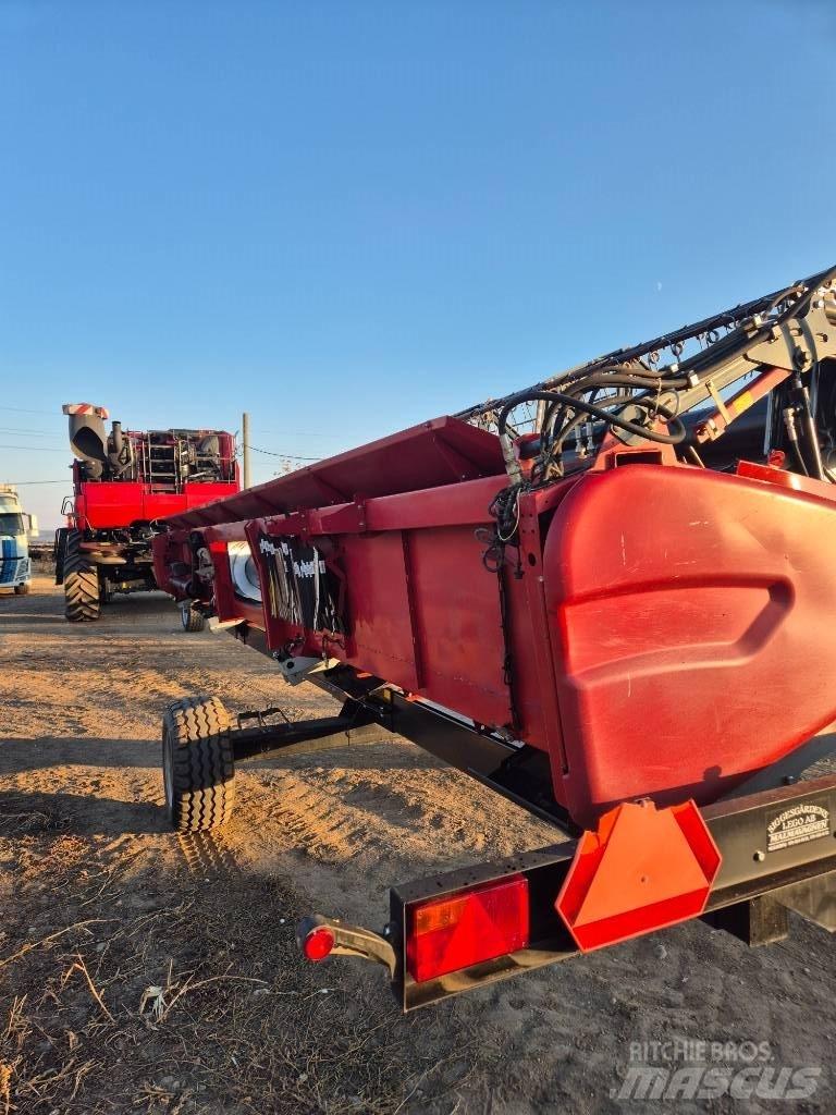 Case IH 9240 Kombinované zberacie stroje