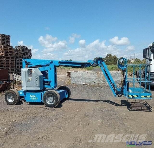 Genie Z34/22 Kĺbové plošiny