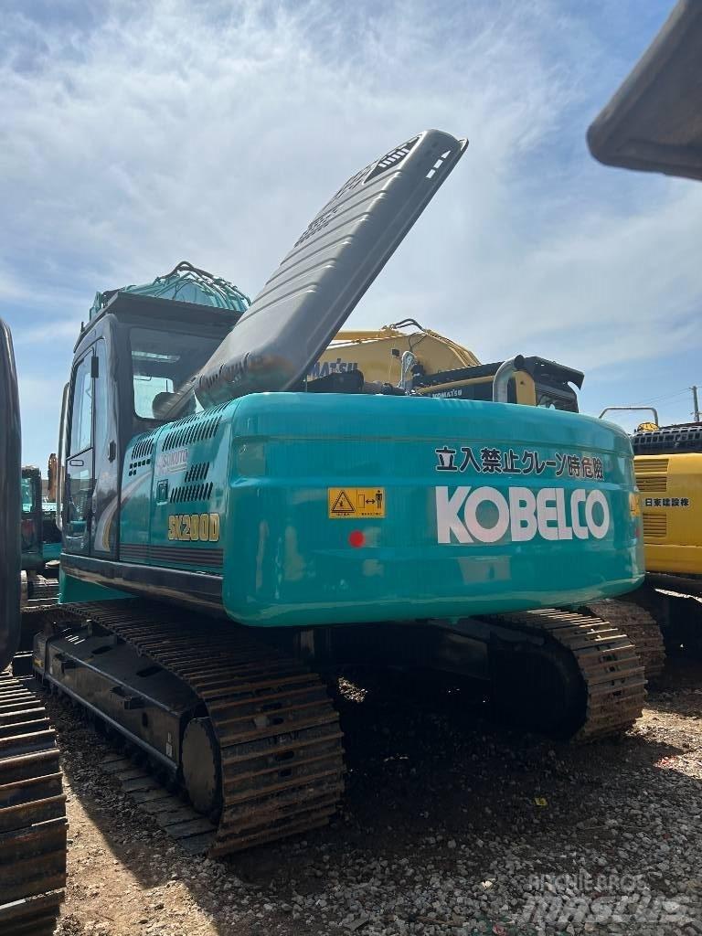 Kobelco SK200D Pásové rýpadlá