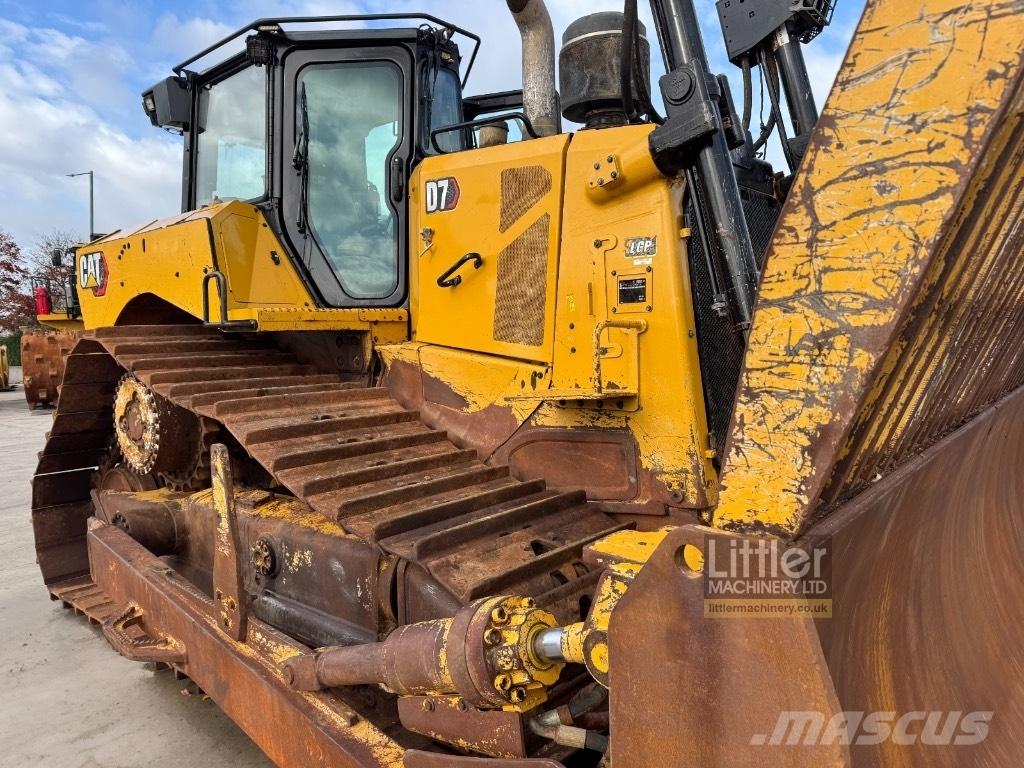CAT D 7 LGP Pásové dozéry
