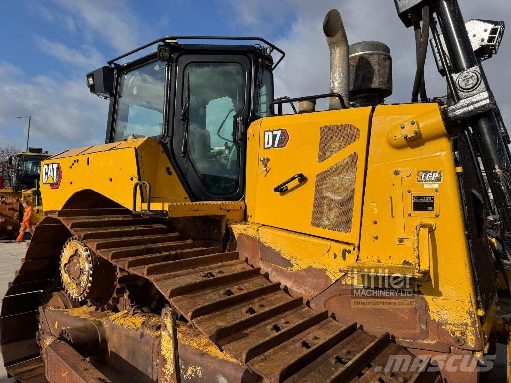 CAT D 7 LGP Pásové dozéry