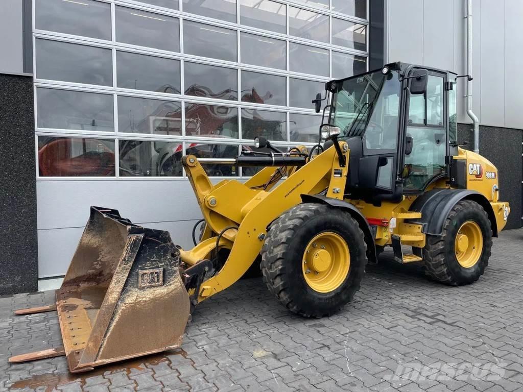 CAT 908M | EPA Kolesové nakladače