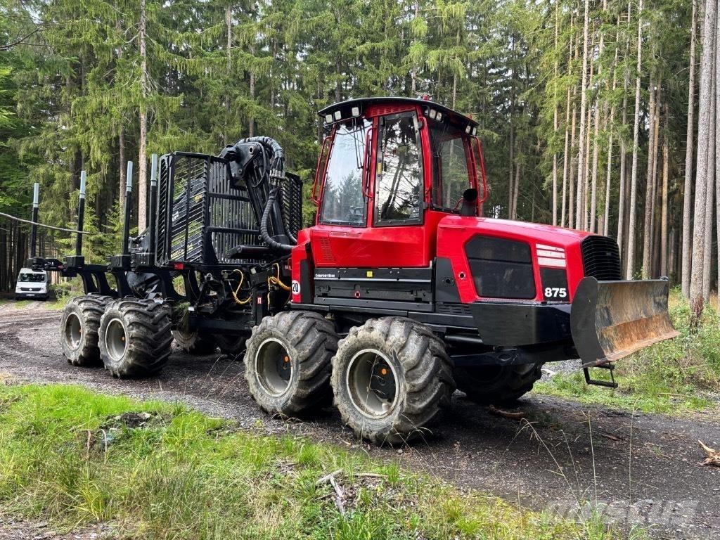 Komatsu 875 Lesné traktory