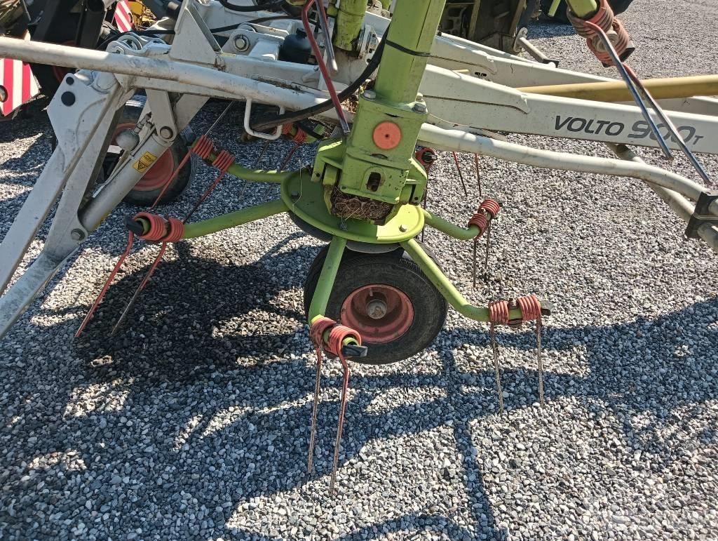 CLAAS Volto 900 T Obracače a zhrabovače sena