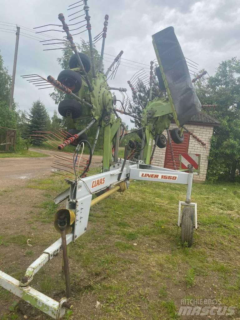 CLAAS Liner 1550 Obracače a zhrabovače sena