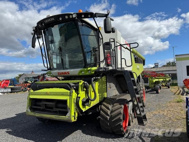 CLAAS LEXION 6900 Kombinované zberacie stroje