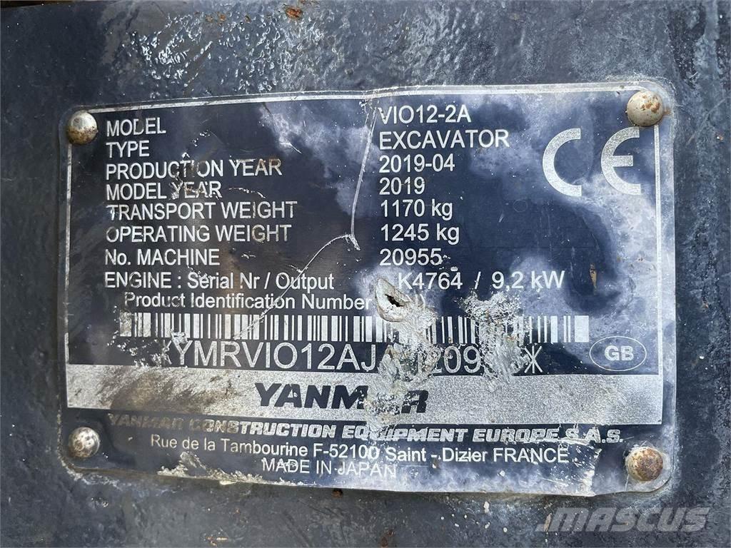 Yanmar VIO12 Kolesové rýpadlá
