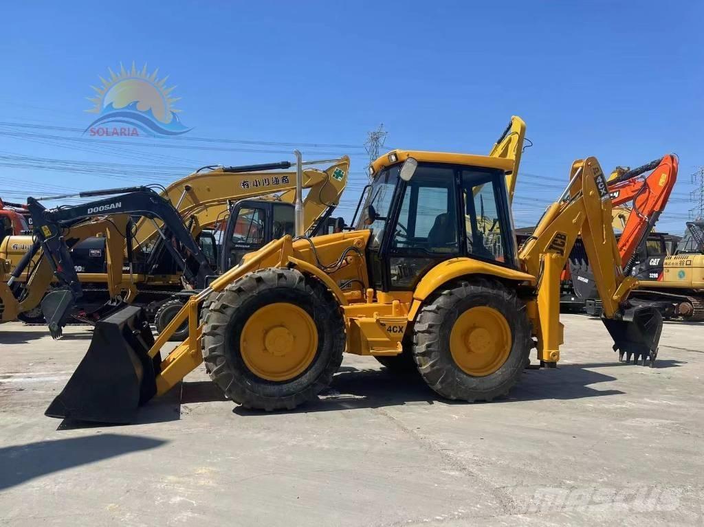 JCB 4CX Rýpadlo-nakladače