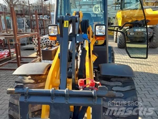 Schäffer 2430 SLT Šmykom riadené nakladače