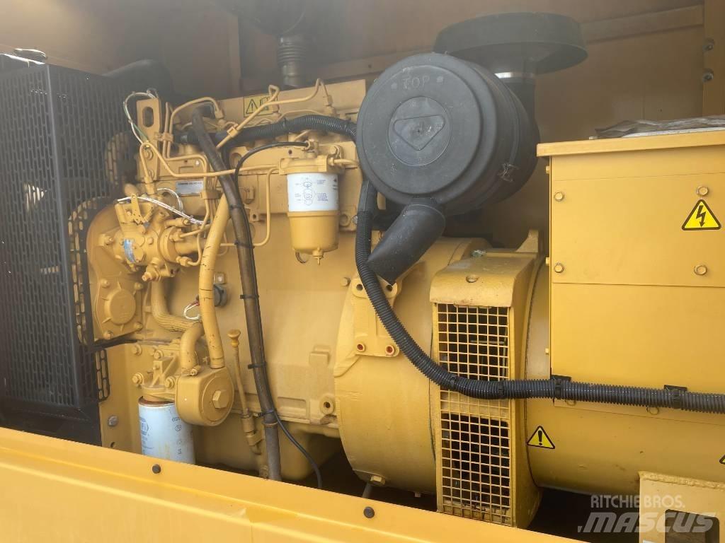 Olympian D50P3 50 KW Naftové generátory