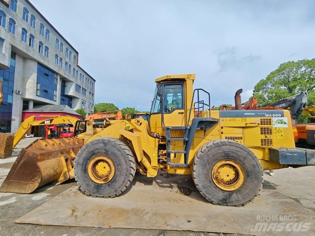 Komatsu WA 500 Kolesové nakladače