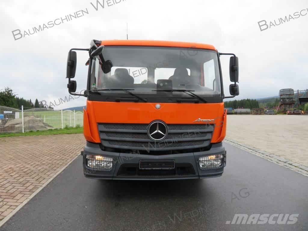Mercedes-Benz 818K Sklápače
