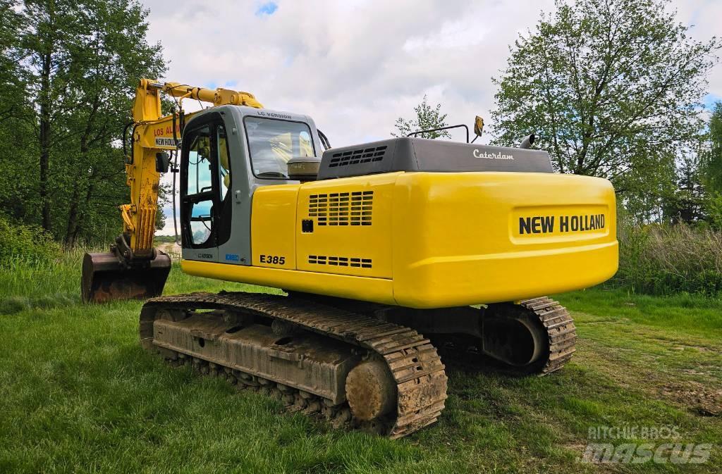 New Holland E385 Pásové rýpadlá