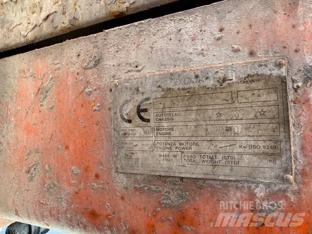 Hitachi EX 455 LC Pásové rýpadlá