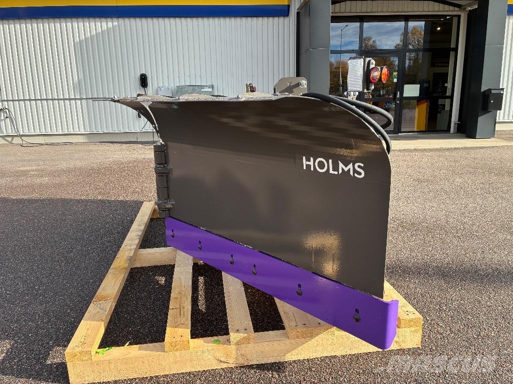 Holms PVH 320 Pluhy